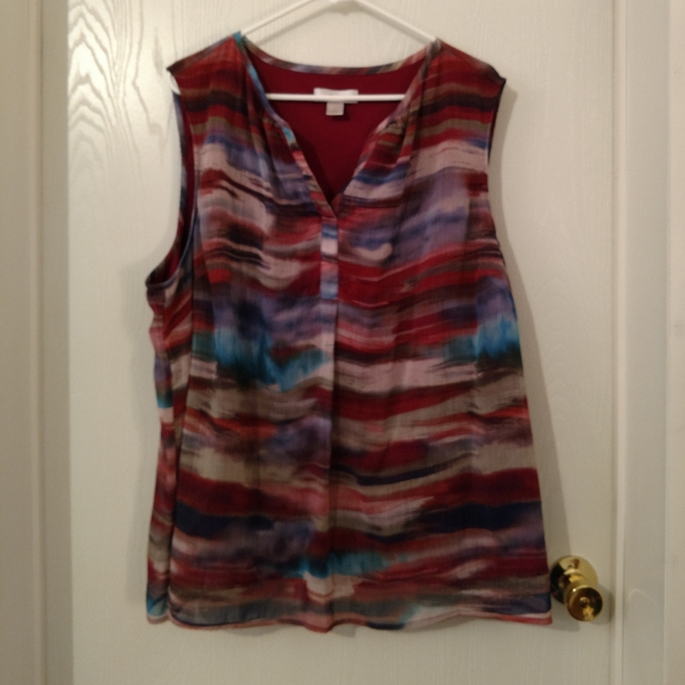 Christopher and Banks V-Neck shell